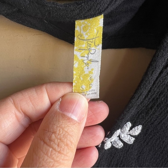 Free People Embroidered Austin Mini Dress in Black - Size Small - Boho Hippie - Picture 4 of 6